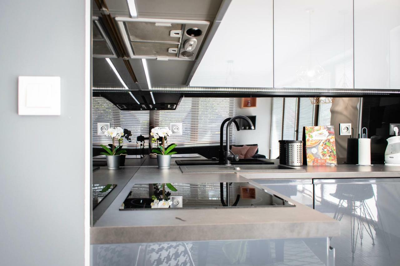 Dream Lux Apartments Краков Экстерьер фото